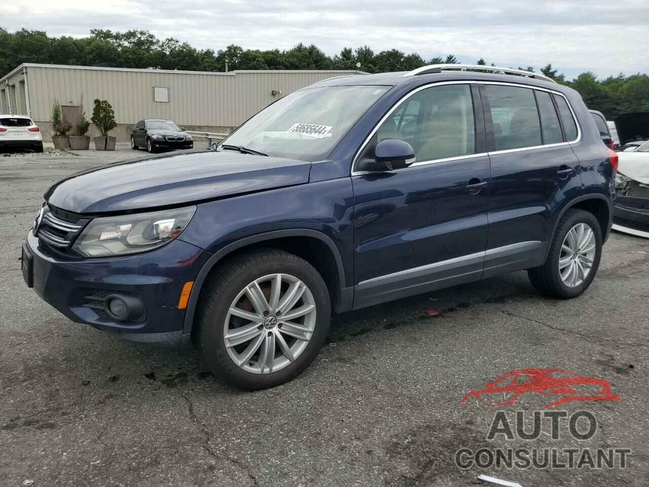 VOLKSWAGEN TIGUAN 2016 - WVGBV7AX5GW526626