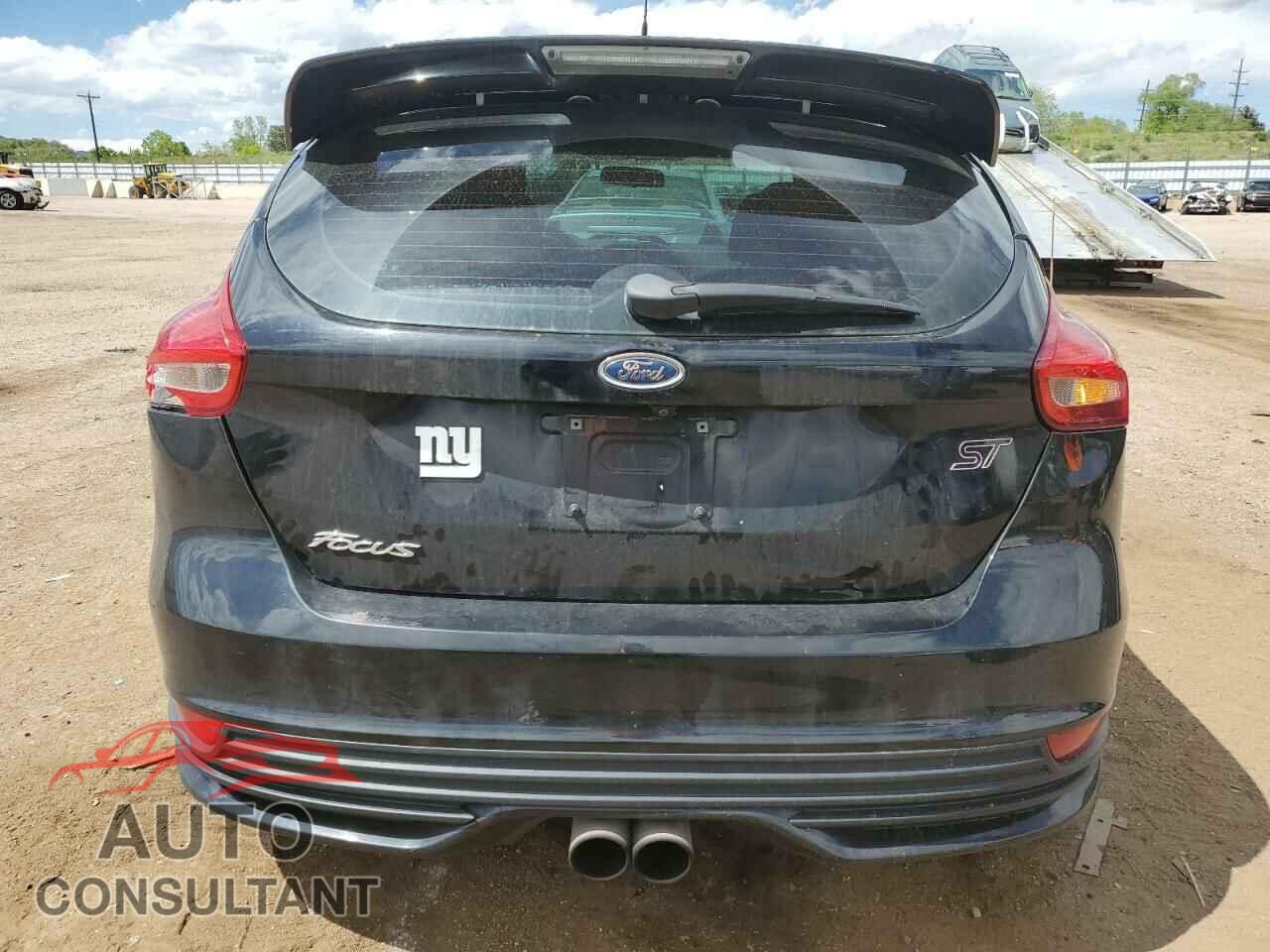 FORD FOCUS 2017 - 1FADP3L98HL348024