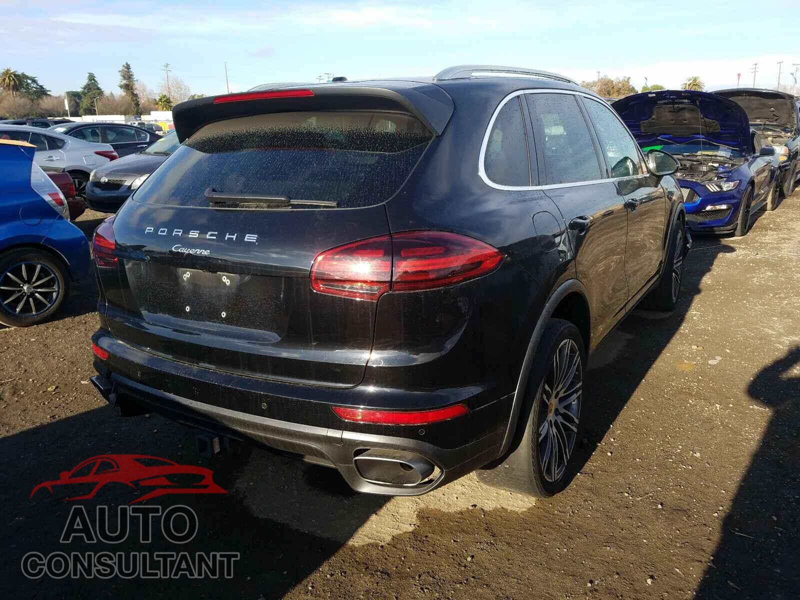 PORSCHE CAYENNE 2016 - WP1AA2A29GLA10613