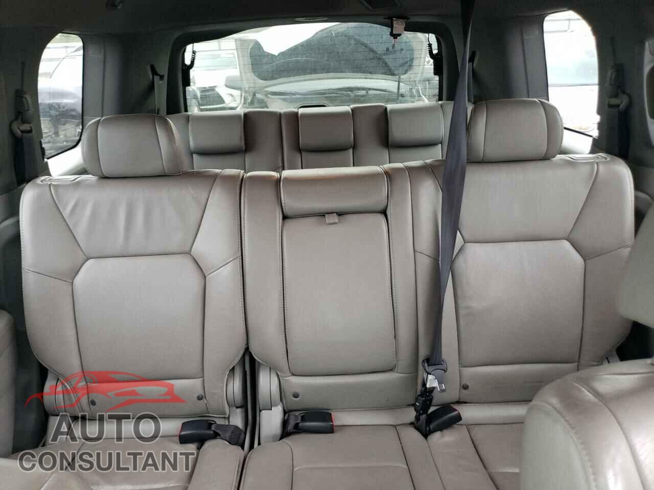HONDA PILOT 2009 - 5FNYF48599B045302