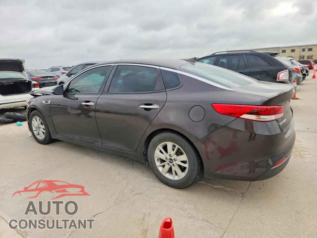 KIA OPTIMA 2018 - KNAGT4L34J5239779
