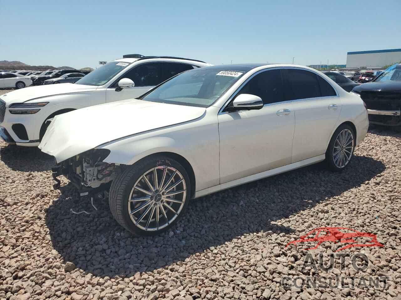 MERCEDES-BENZ E-CLASS 2022 - W1KZF8DB8NB075949