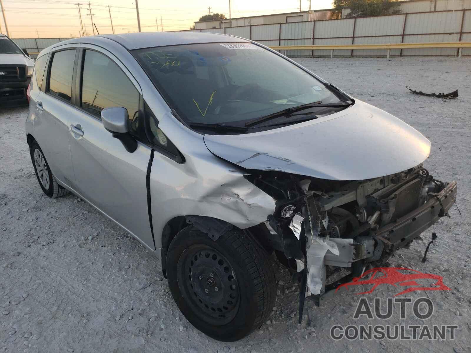 NISSAN VERSA 2018 - 3N1CE2CP8JL362166