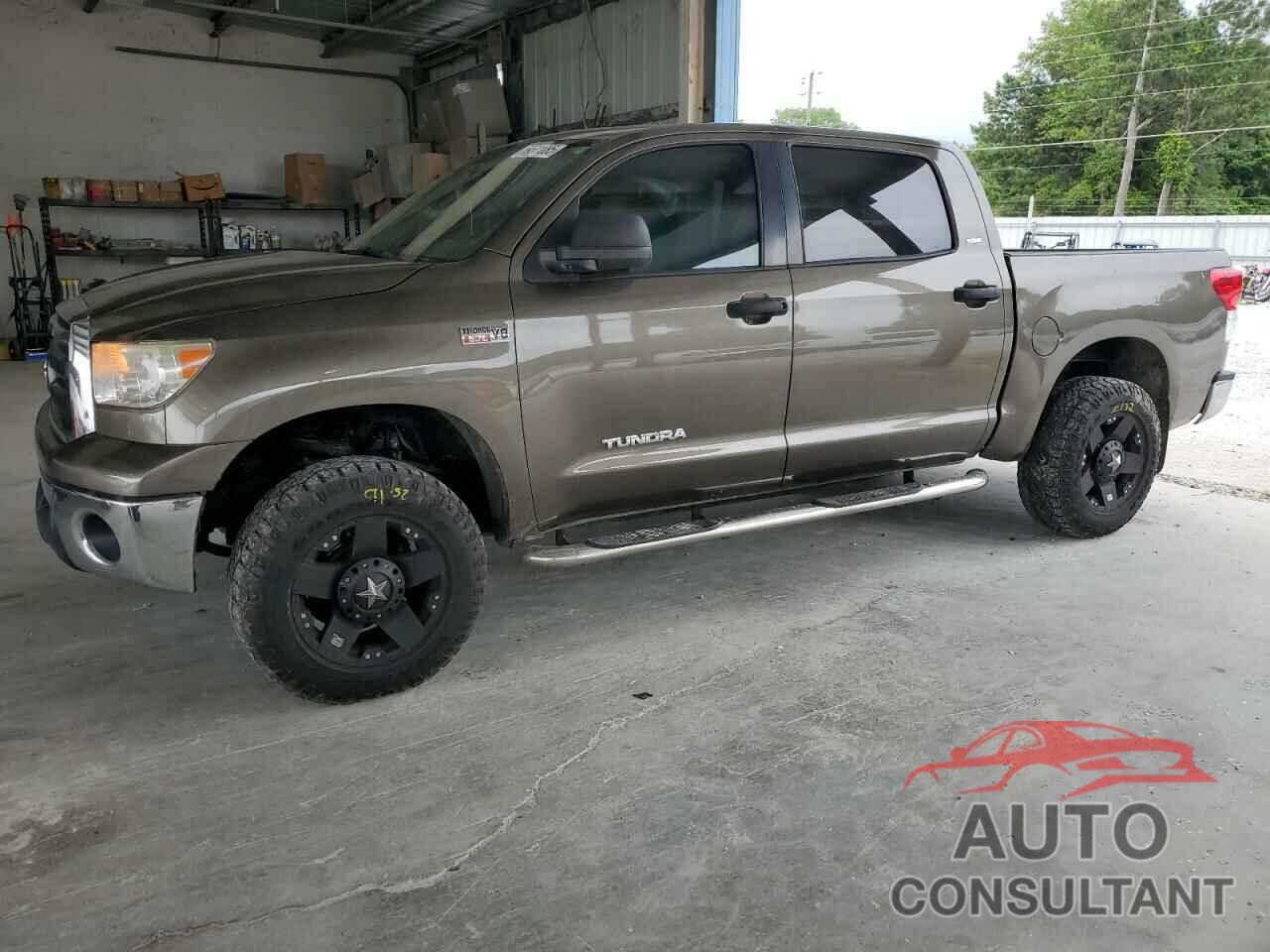 TOYOTA TUNDRA 2011 - 5TFDW5F17BX197031