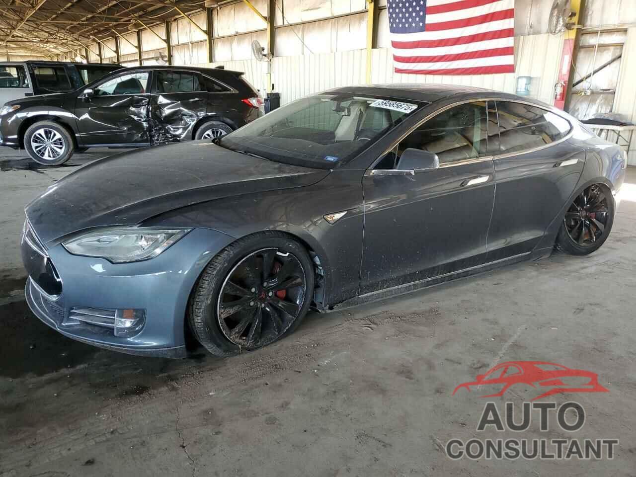 TESLA MODEL S 2013 - 5YJSA1DN0DFP14798