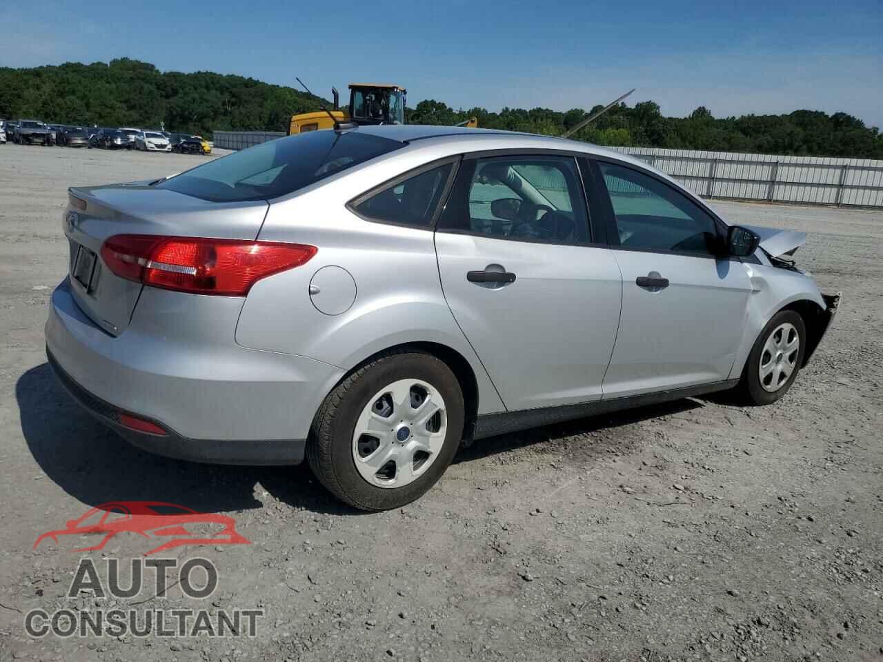 FORD FOCUS 2015 - 1FADP3E2XFL378350