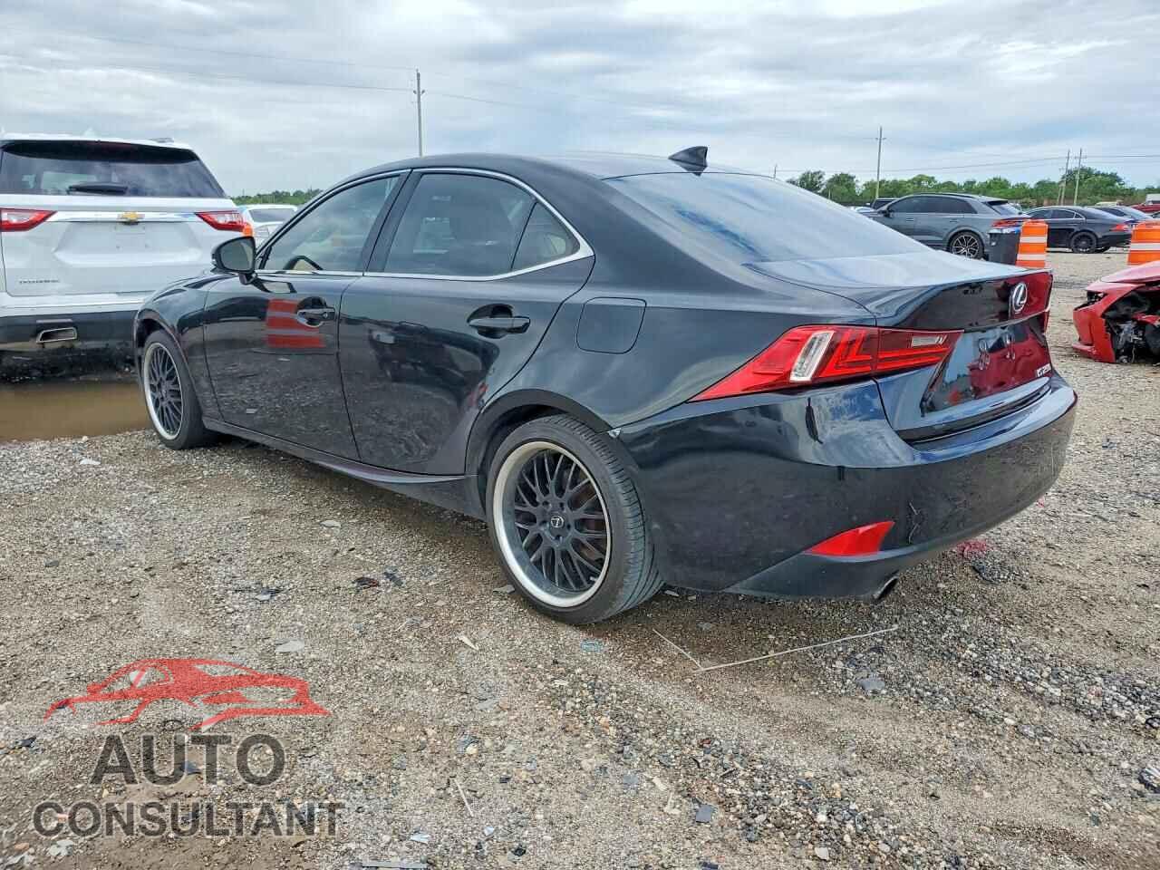 LEXUS IS 2014 - JTHBF1D20E5034232