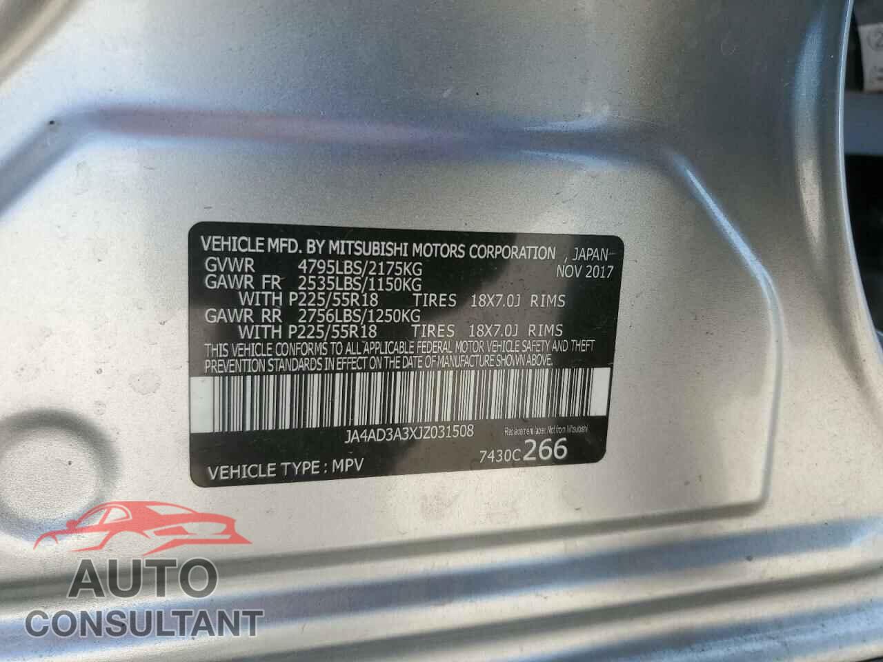 MITSUBISHI OUTLANDER 2018 - JA4AD3A3XJZ031508