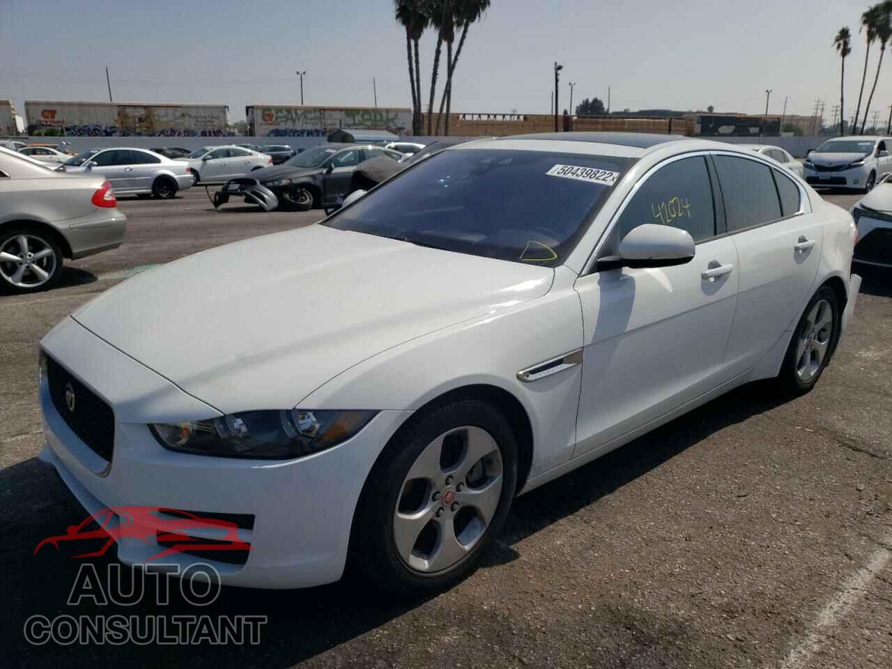 JAGUAR XE 2018 - SAJAR4FXXJCP33583