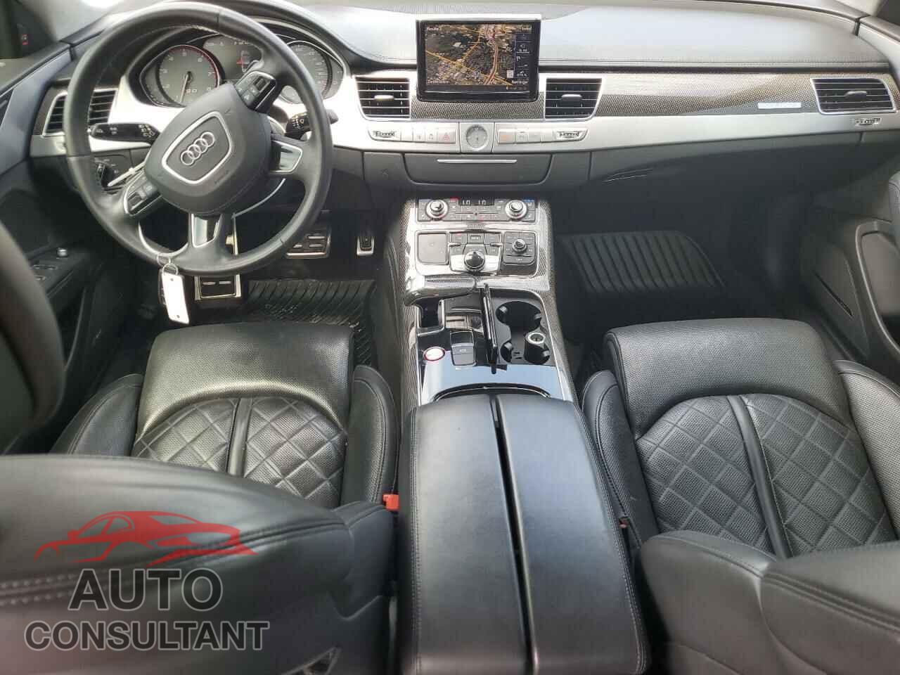 AUDI S8 2013 - WAUD2AFD9DN019583