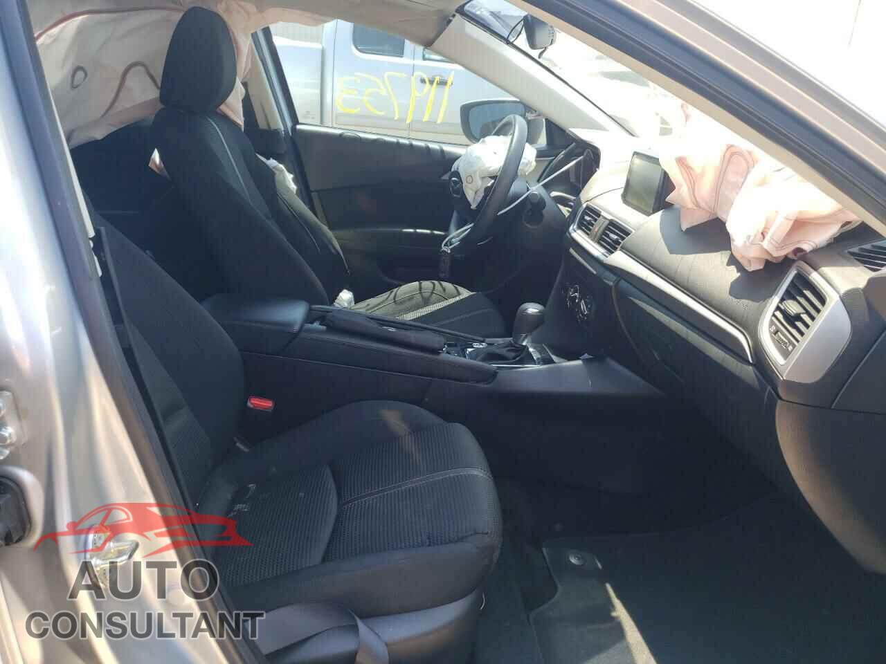 MAZDA 3 2017 - 3MZBN1U74HM155342