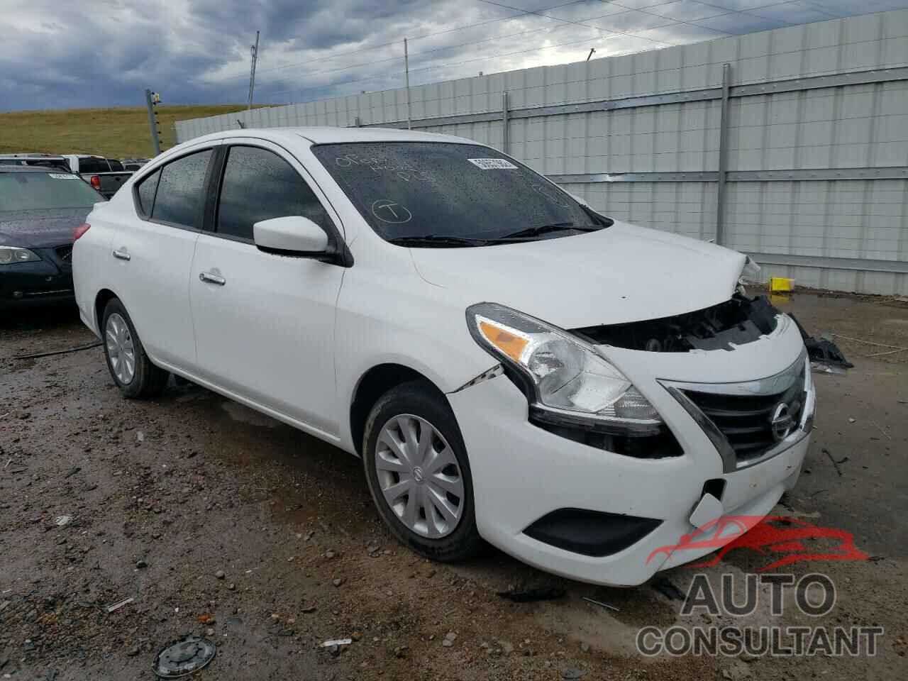 NISSAN VERSA 2017 - 3N1CN7AP0HK441122