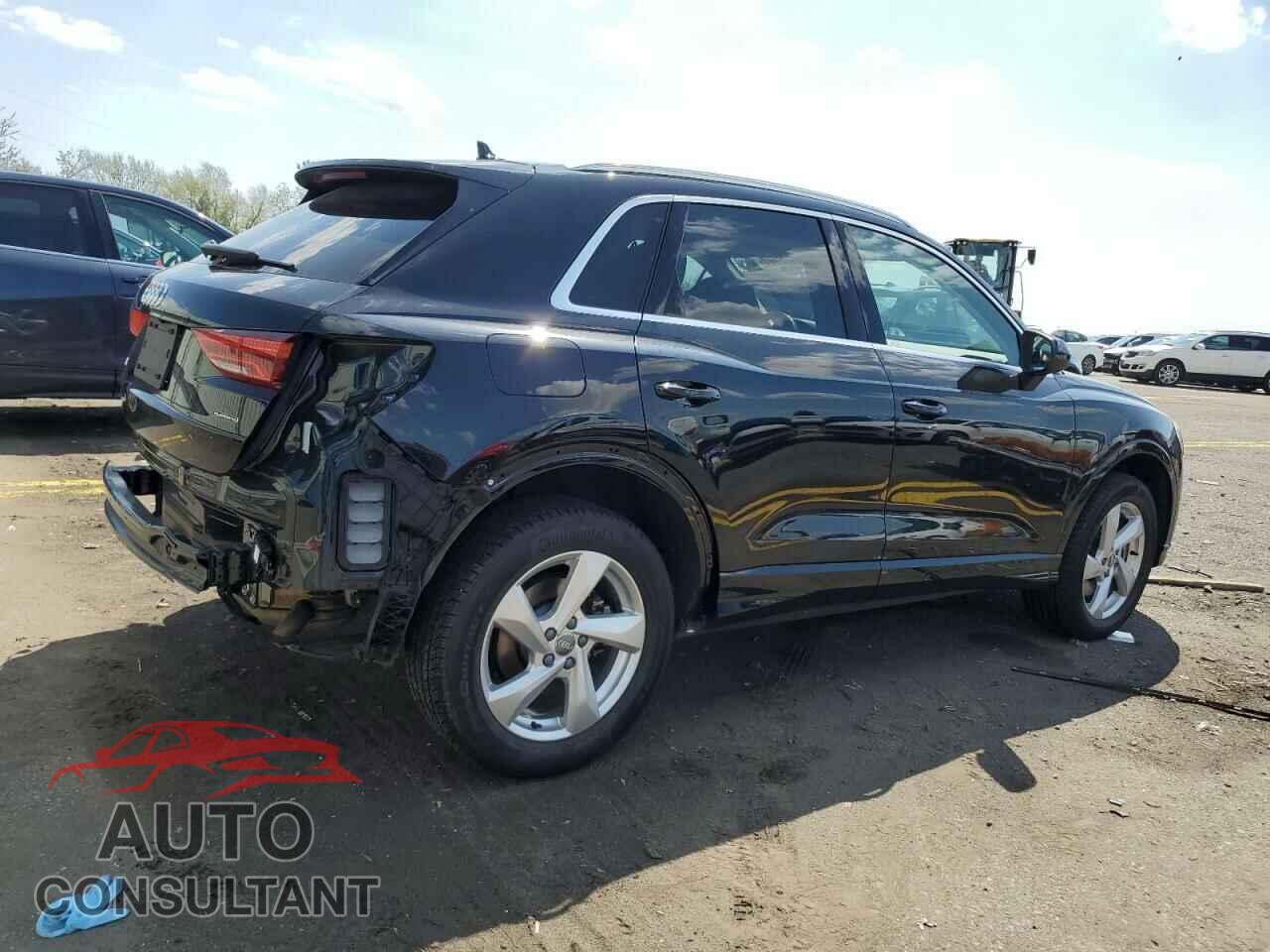 AUDI Q3 2019 - WA1BECF30K1069646