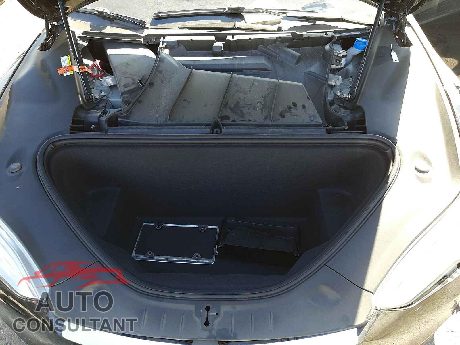 TESLA MODEL S 2017 - 5YJSA1E26HF193368