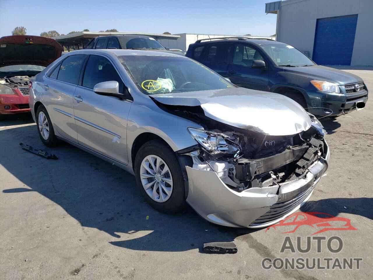TOYOTA CAMRY 2016 - 4T4BF1FK3GR559519