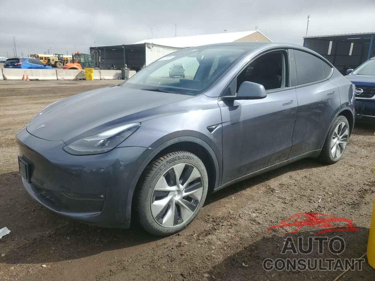 TESLA MODEL Y 2023 - 7SAYGDEE5PF836217