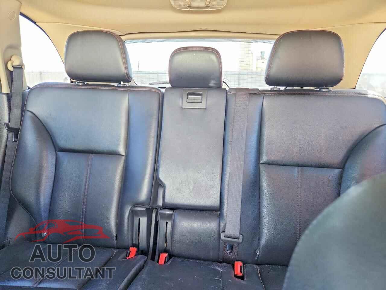 FORD EDGE 2011 - 2FMDK3JC4BBA50063