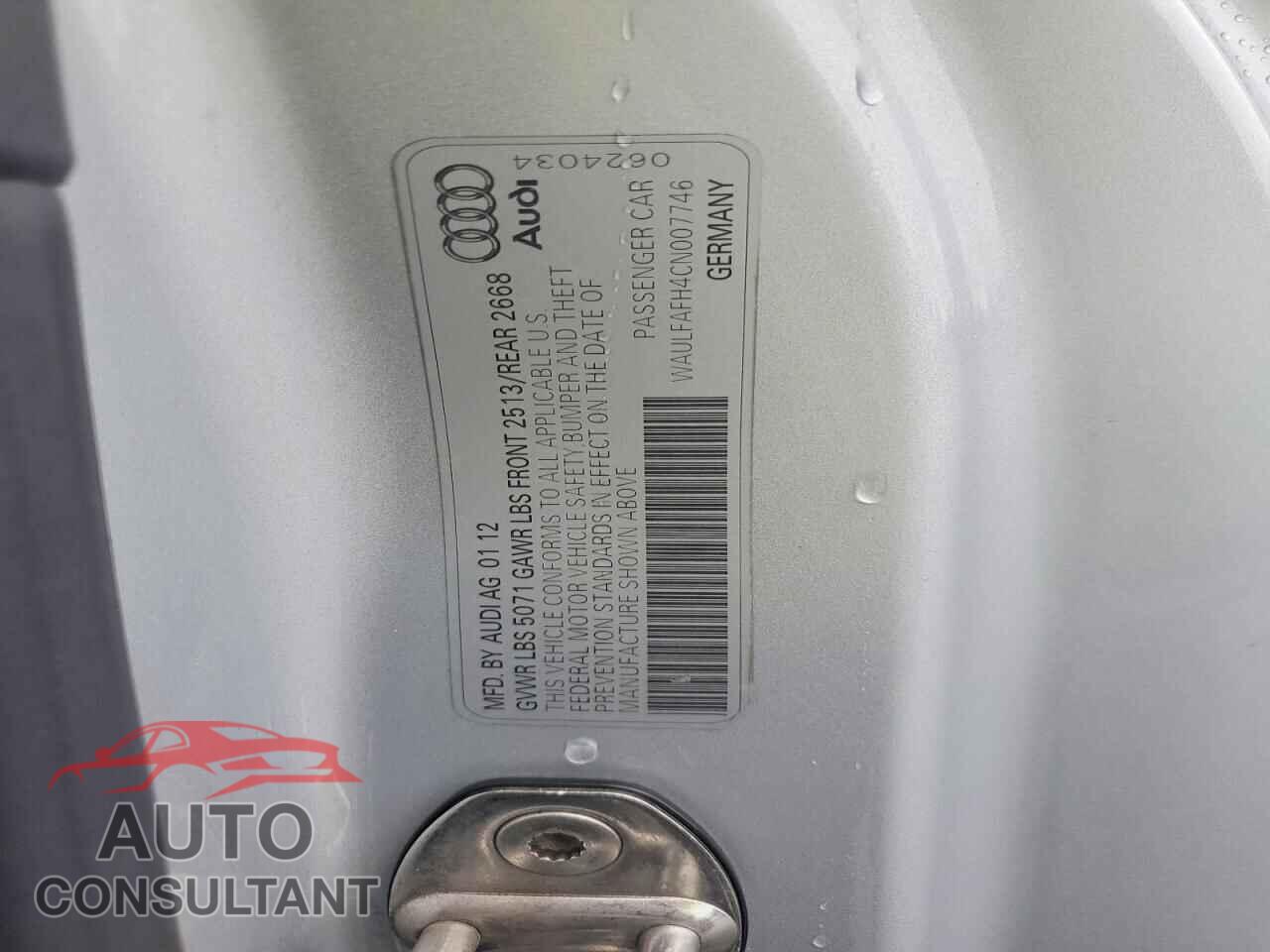 AUDI A5 2012 - WAULFAFH4CN007746
