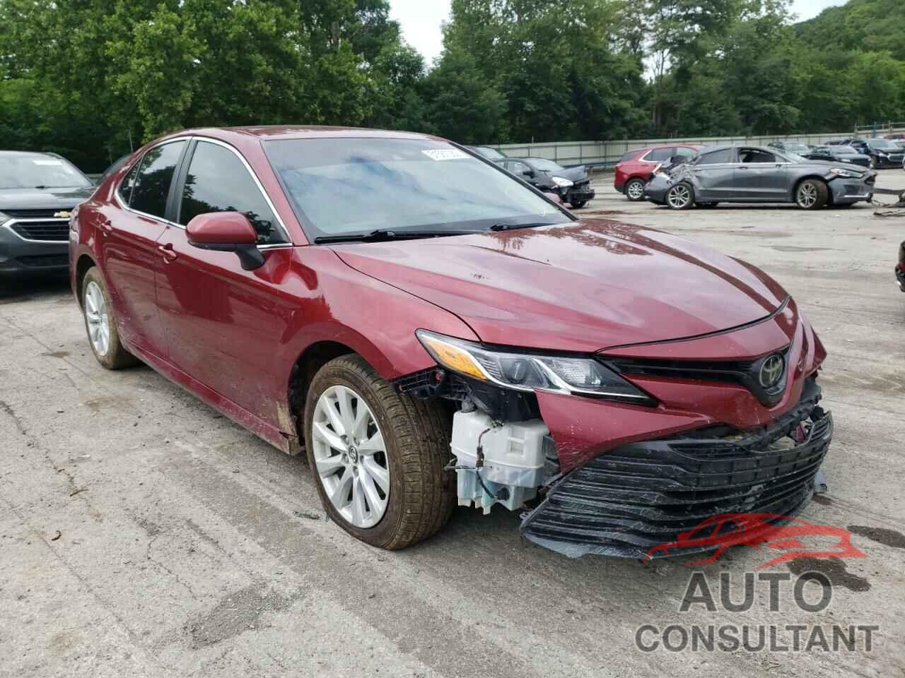 TOYOTA CAMRY 2018 - 4T1B11HK0JU591034