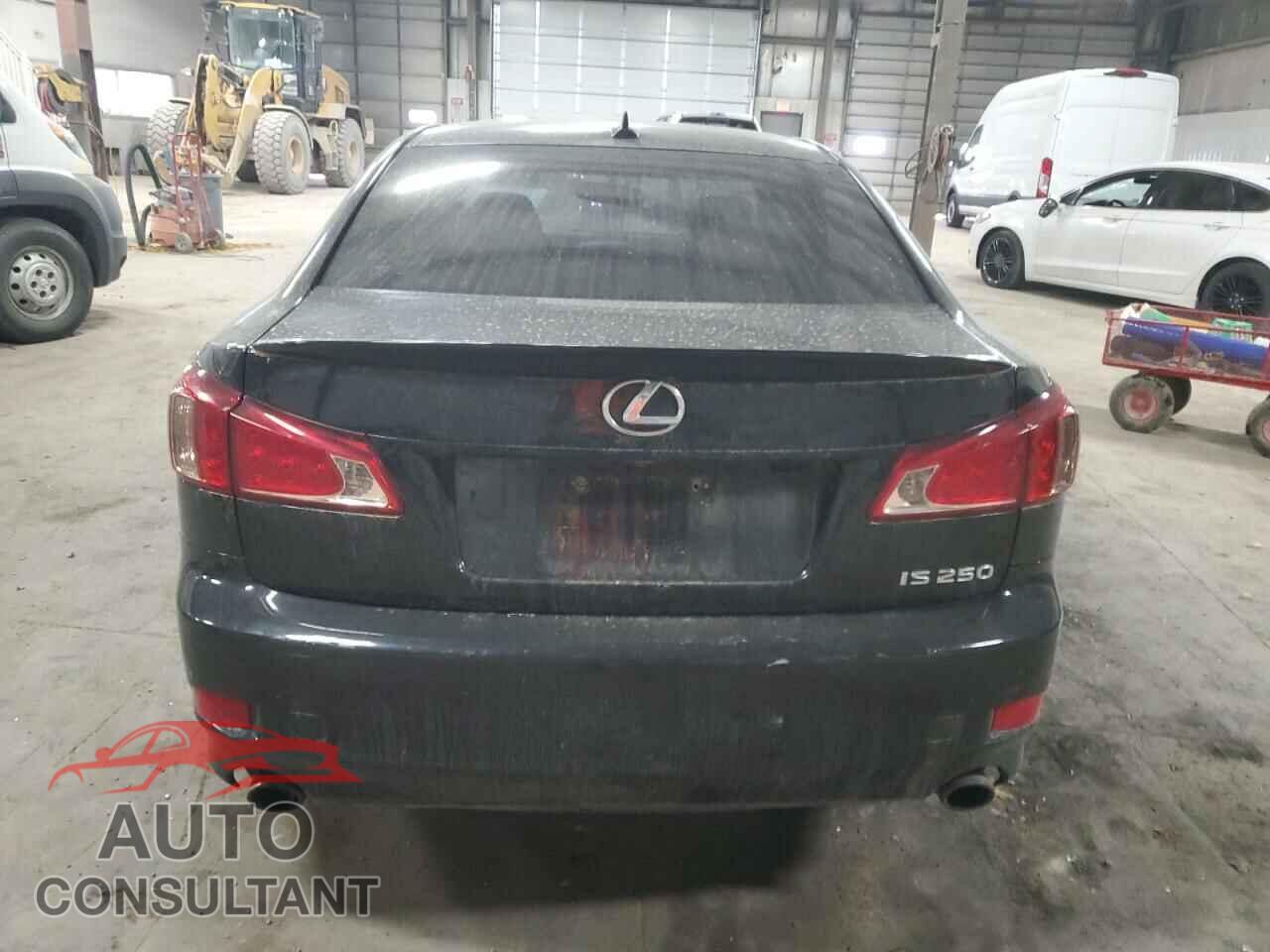 LEXUS IS 2013 - JTHBF5C26D5187477