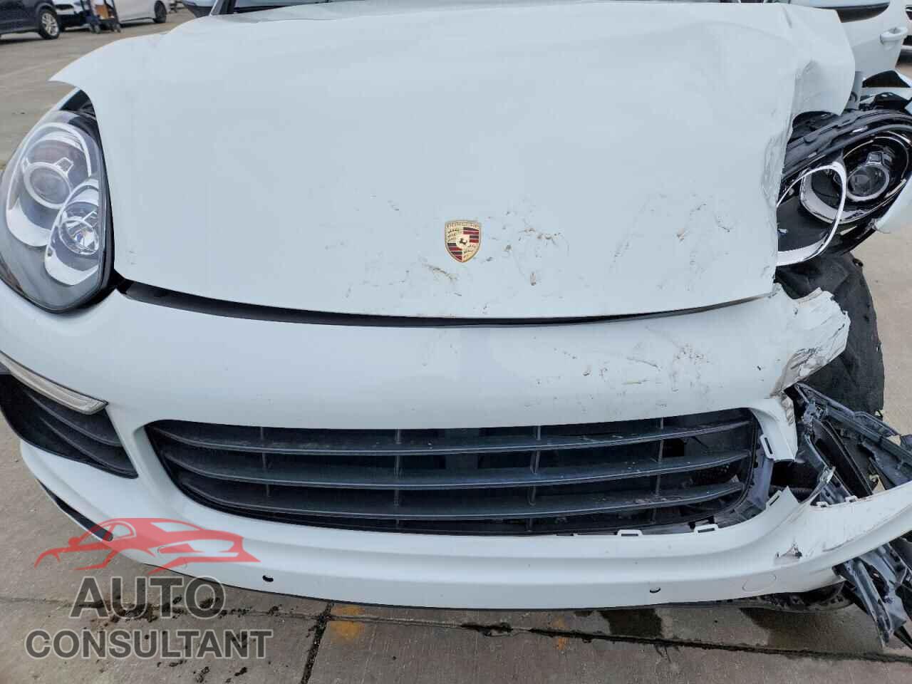 PORSCHE CAYENNE 2016 - WP1AA2A22GLA02353