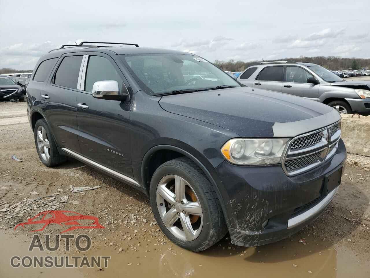 DODGE DURANGO 2013 - 1C4SDHET9DC562563