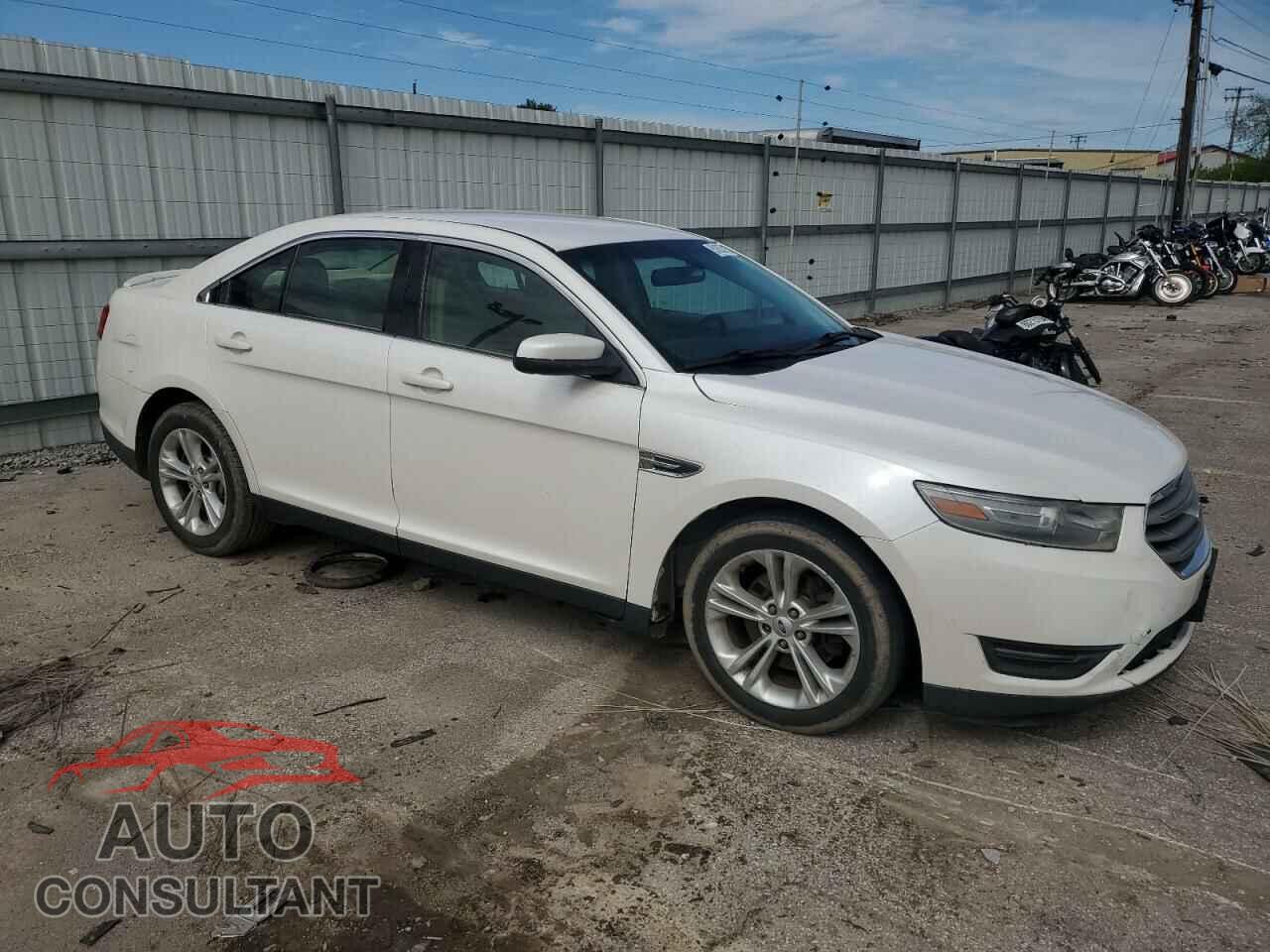 FORD TAURUS 2013 - 1FAHP2E86DG176854