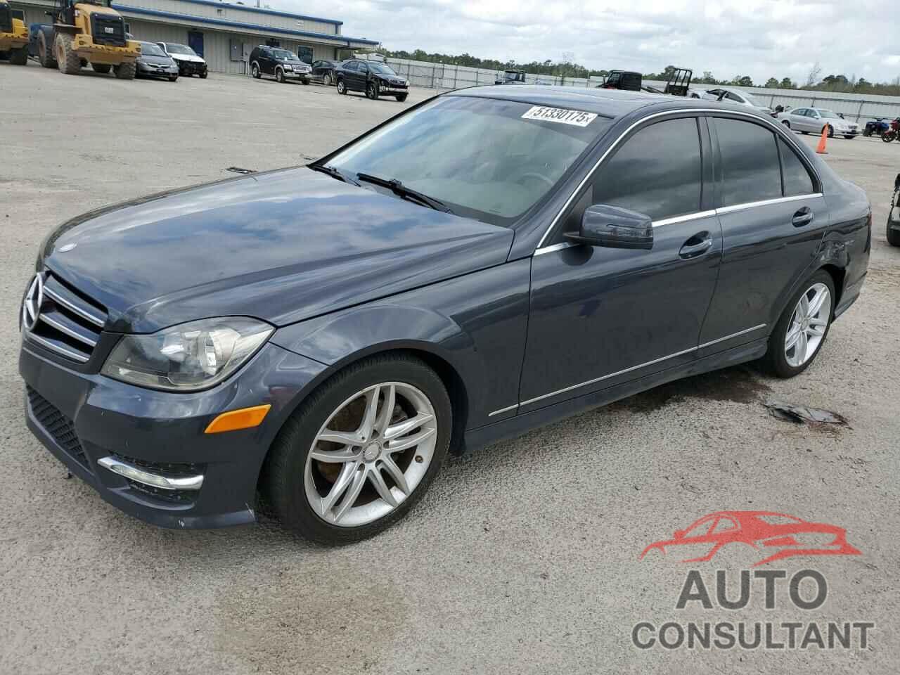 MERCEDES-BENZ C-CLASS 2014 - WDDGF4HB0EG246514