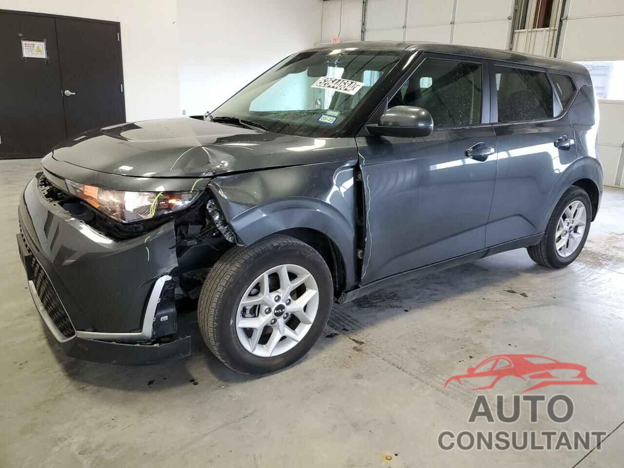 KIA SOUL 2023 - KNDJ23AU2P7881352