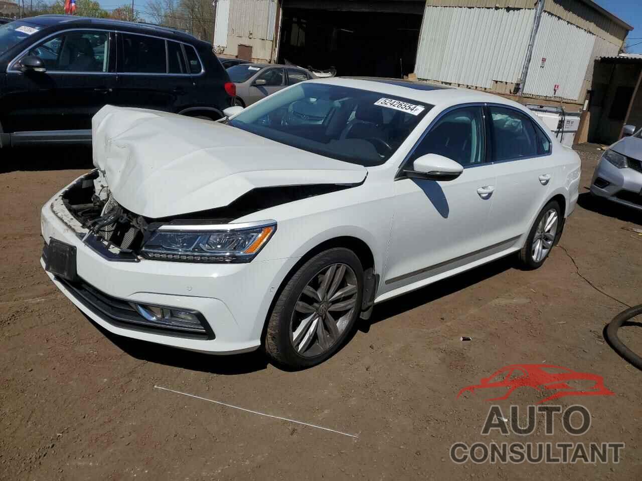 VOLKSWAGEN PASSAT 2017 - 1VWCT7A38HC082282