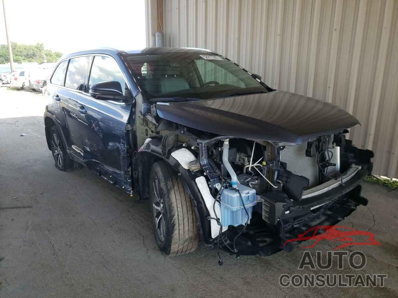 TOYOTA HIGHLANDER 2018 - 5TDJZRFH3JS901244