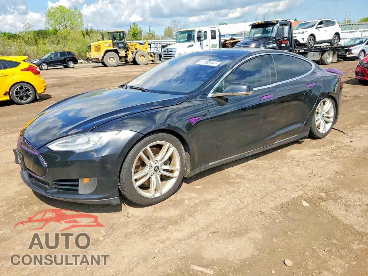 TESLA MODEL S 2015 - 5YJSA1S29FF090933