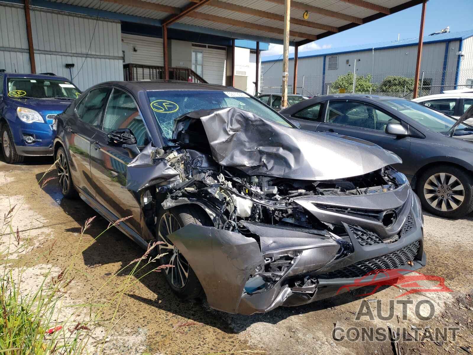 TOYOTA CAMRY 2019 - 4T1B11HK2KU203173