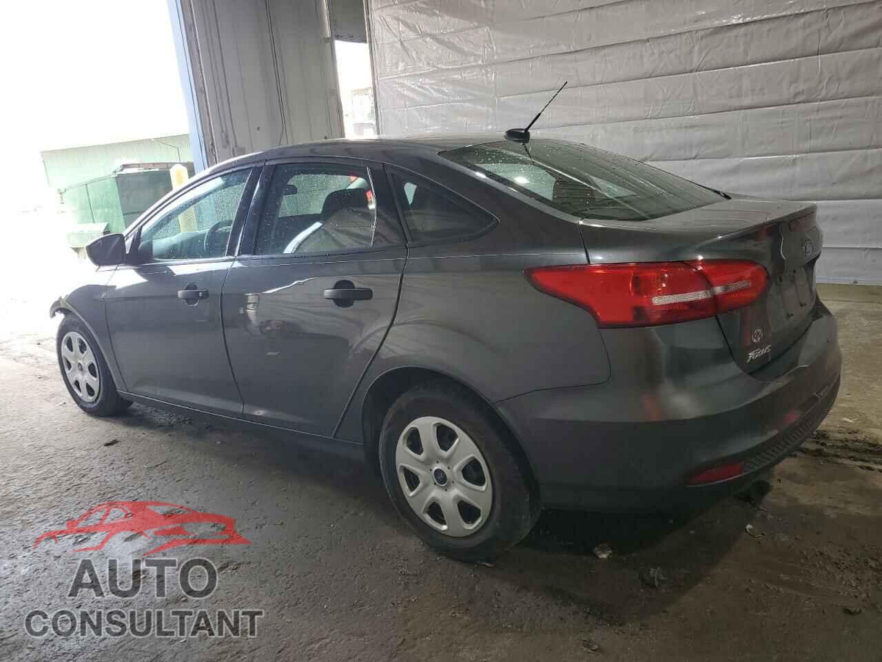 FORD FOCUS 2018 - 1FADP3E20JL200231