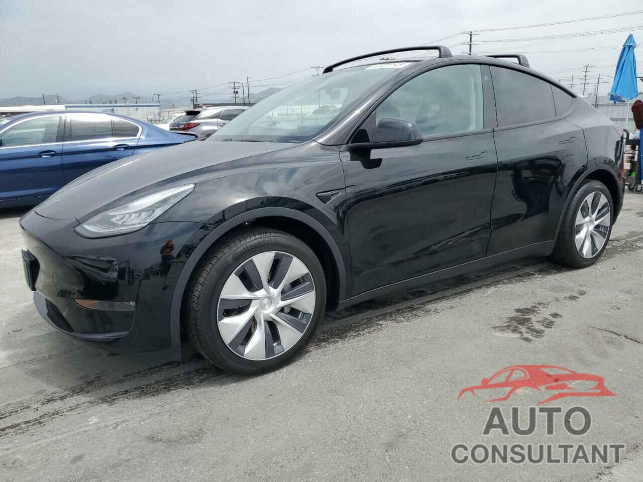 TESLA MODEL Y 2020 - 5YJYGDEE9LF020148