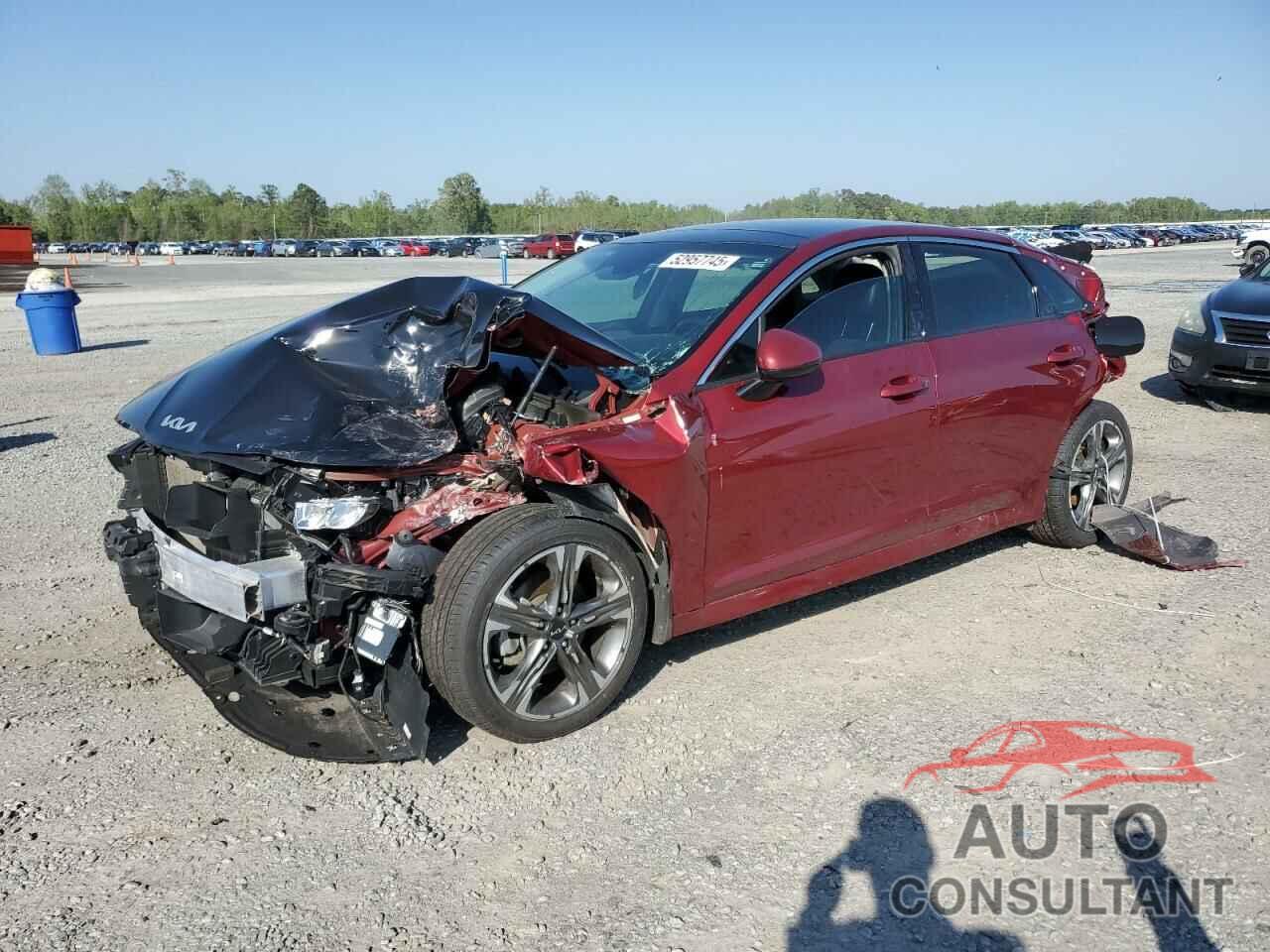 KIA K5 2022 - 5XXG34J25NG090555