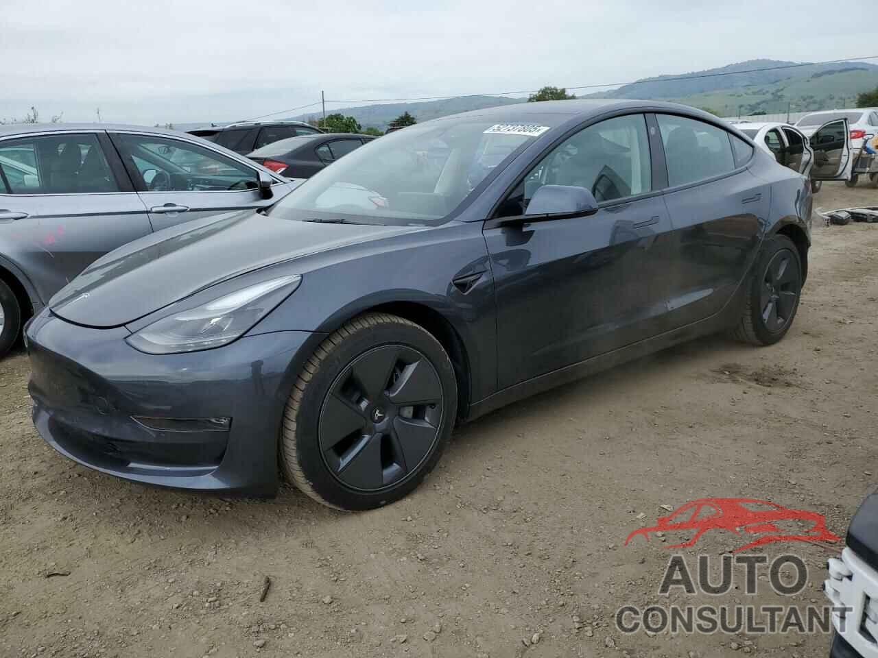 TESLA MODEL 3 2022 - 5YJ3E1EB8NF207145