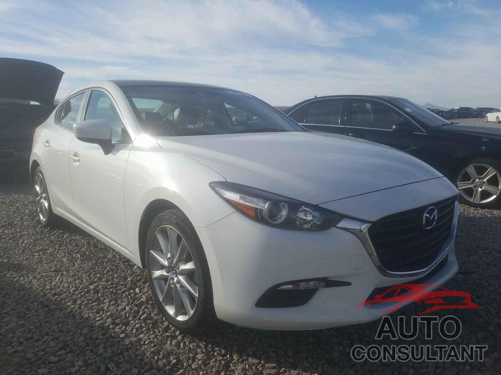 MAZDA 3 2017 - 3MZBN1V7XHM122196