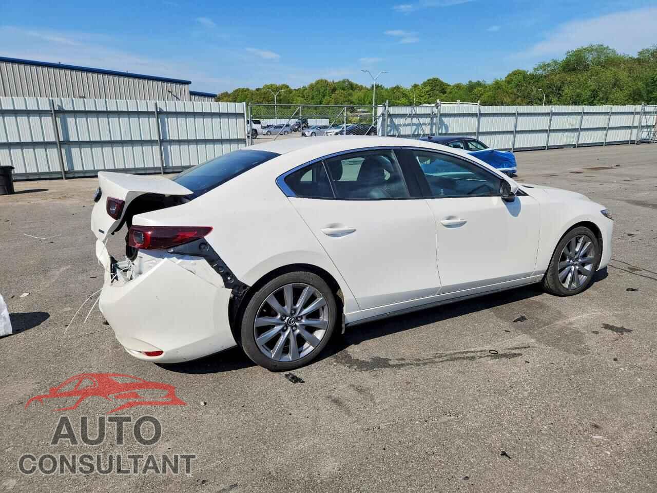 MAZDA 3 2023 - 3MZBPACM8PM374837