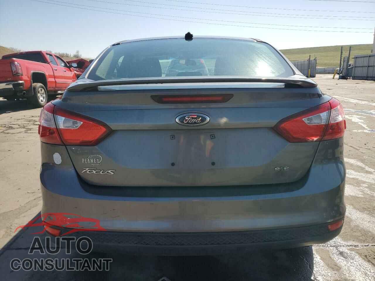 FORD FOCUS 2012 - 1FAHP3F24CL294844