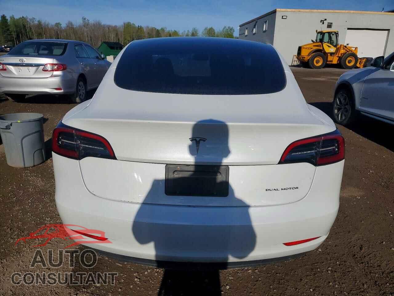 TESLA MODEL 3 2023 - LRW3E1EB3PC843694