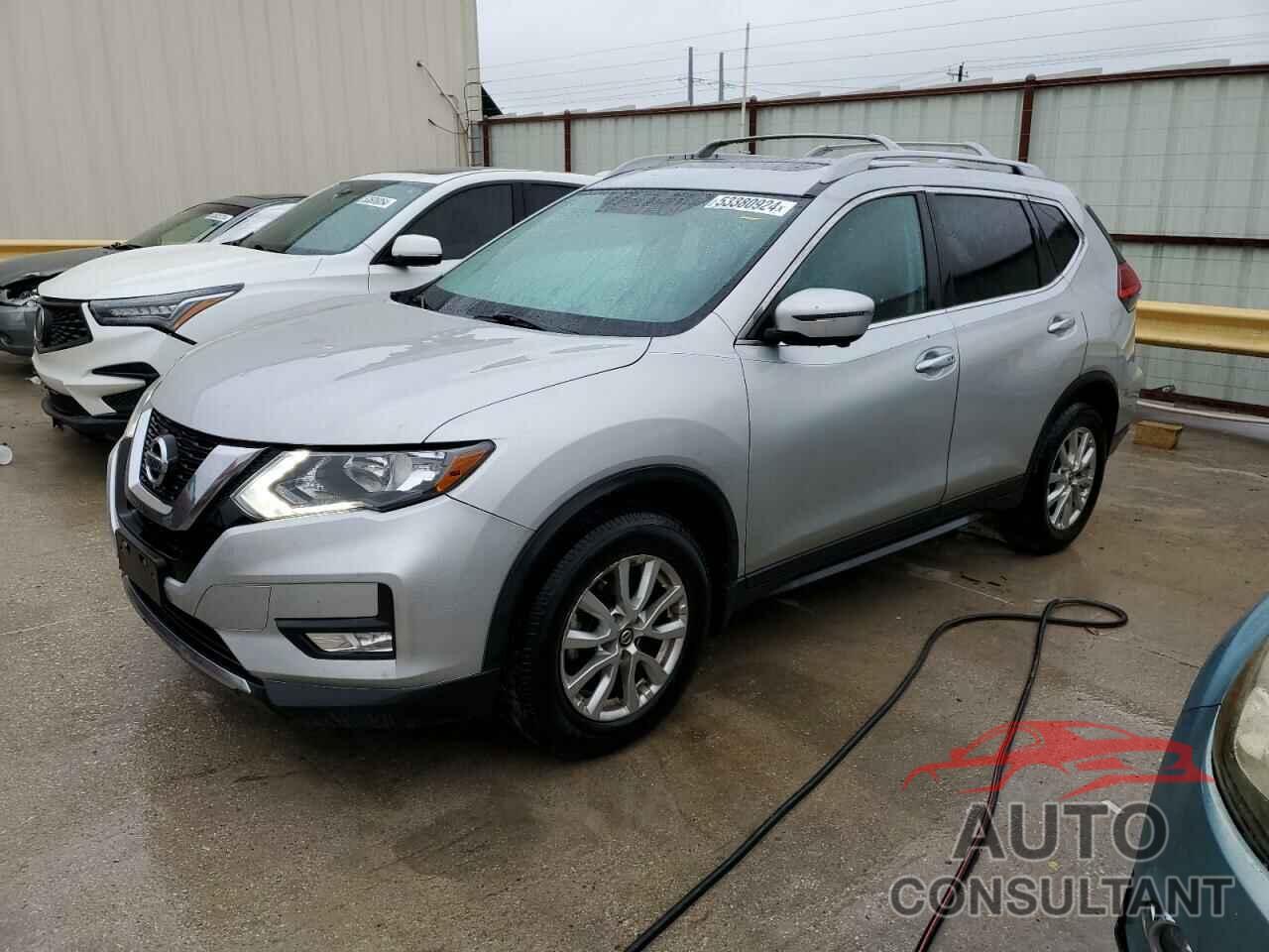 NISSAN ROGUE 2017 - 5N1AT2MV3HC768980