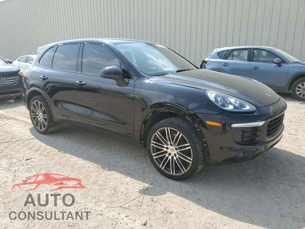PORSCHE CAYENNE 2016 - WP1AA2A22GLA01641