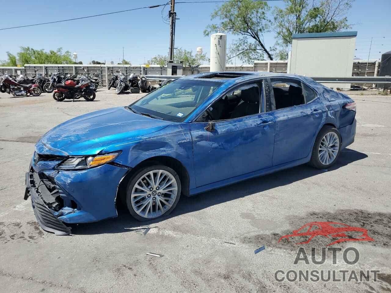 TOYOTA CAMRY 2019 - 4T1B21HK3KU011872