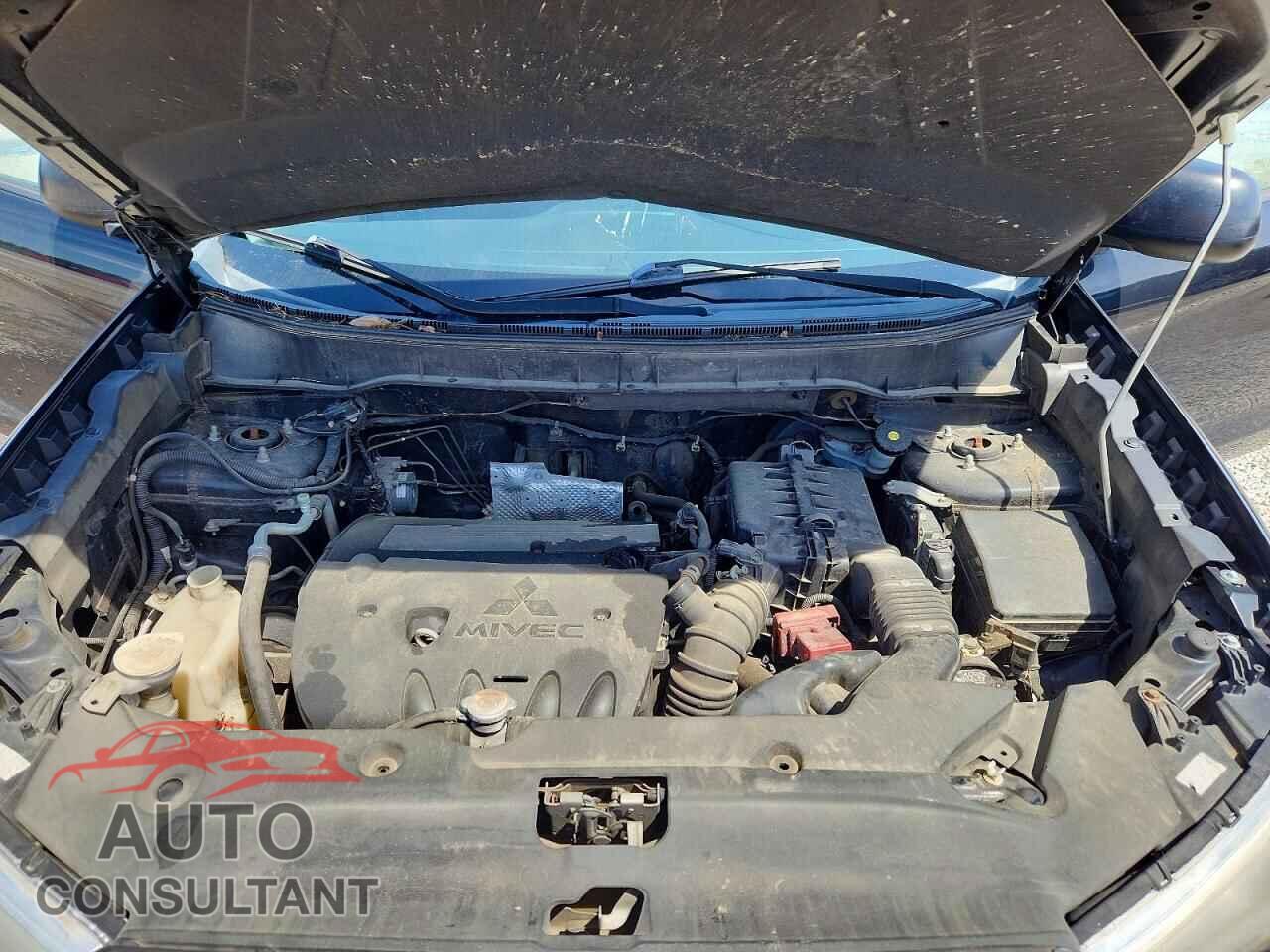 MITSUBISHI OUTLANDER 2014 - 4A4AP3AU2EE022796