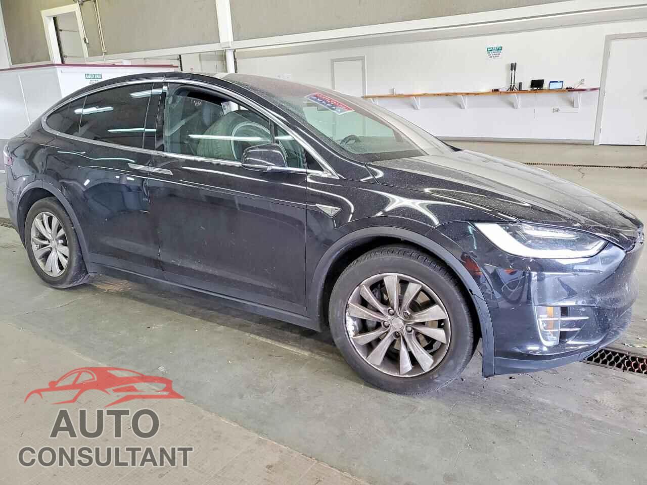TESLA MODEL X 2016 - 5YJXCBE20GF008395
