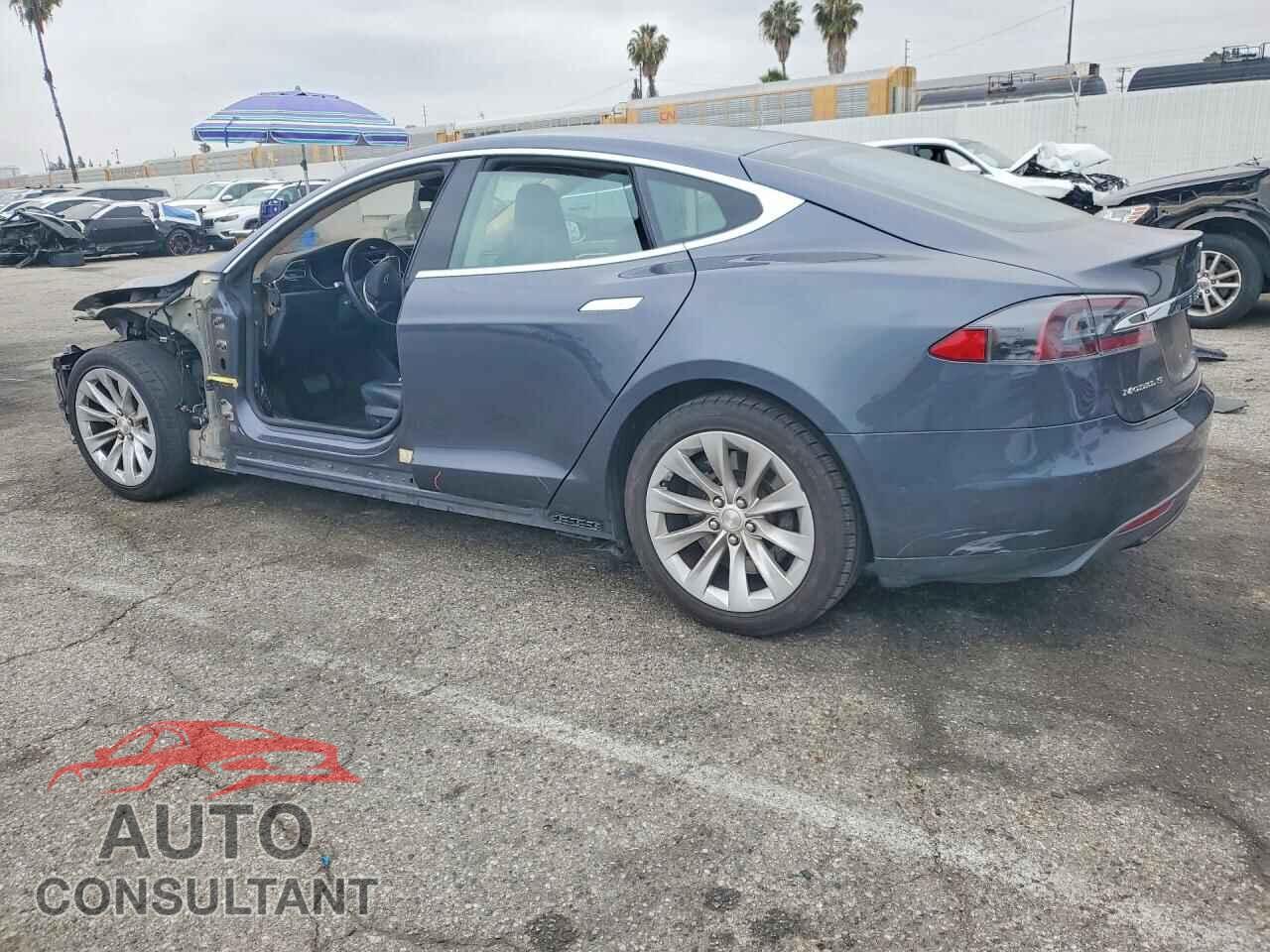 TESLA MODEL S 2016 - 5YJSA1E17GF130057