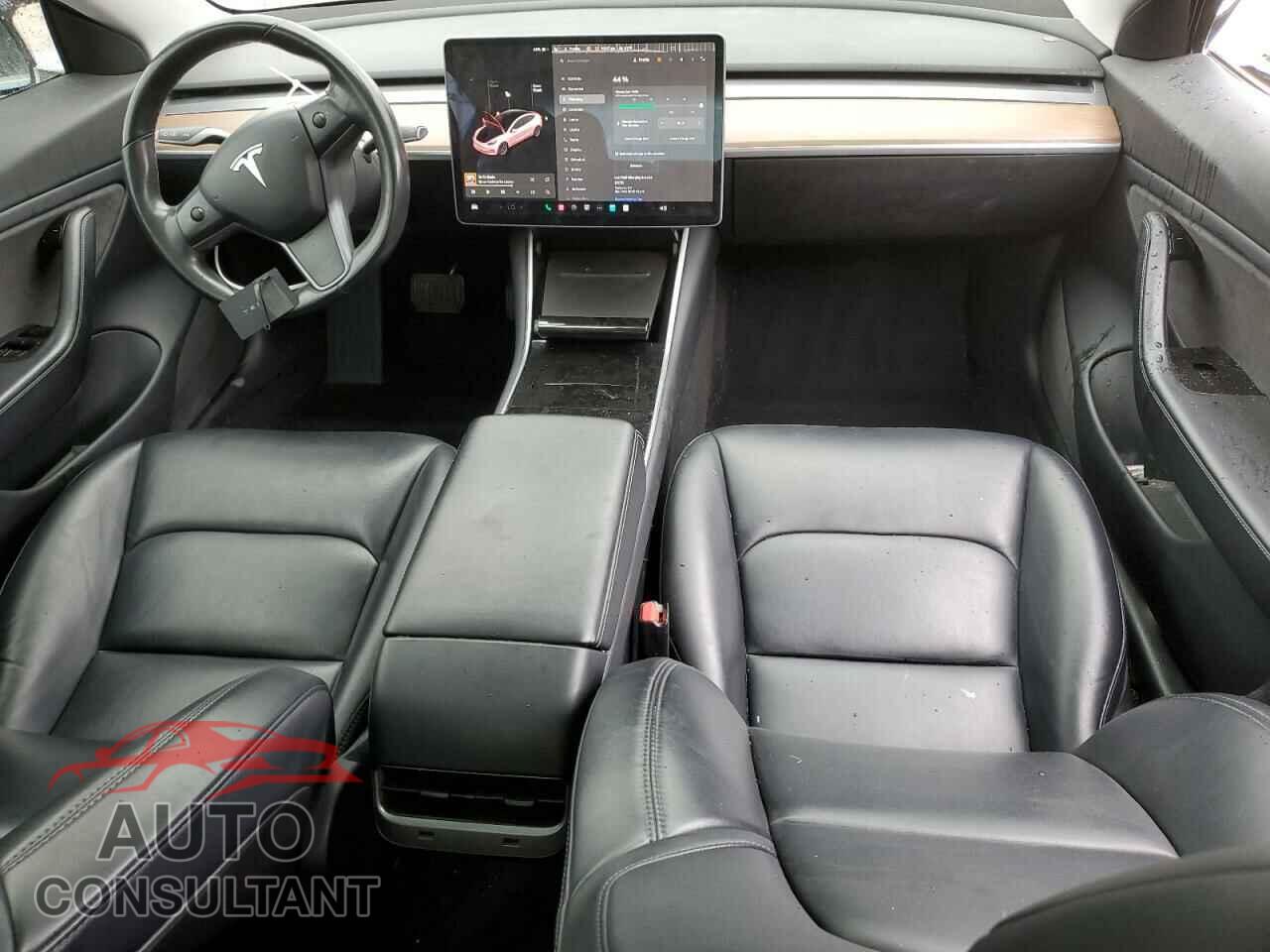 TESLA MODEL 3 2018 - 5YJ3E1EA0JF019091