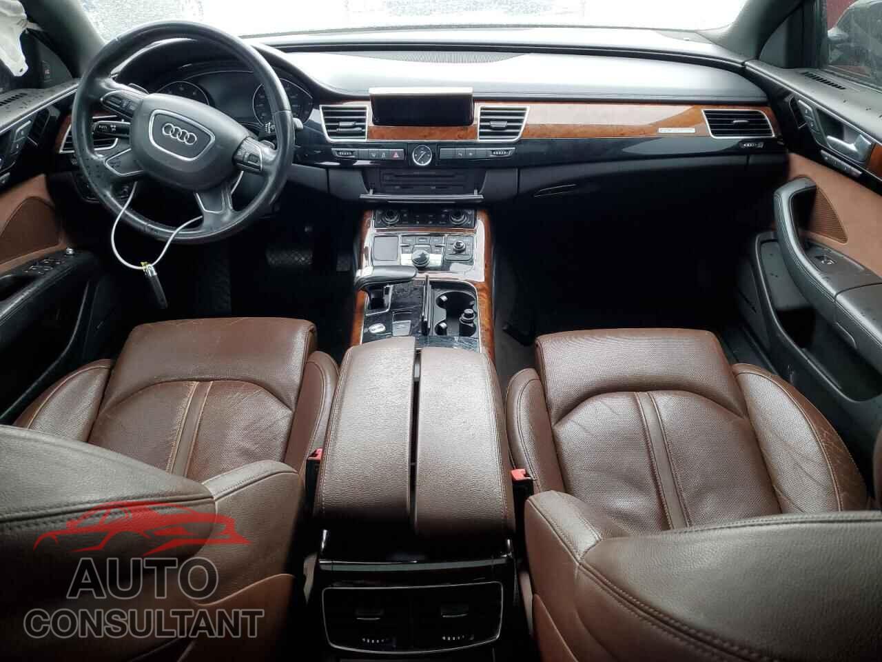 AUDI A8 2011 - WAURVAFD8BN021674