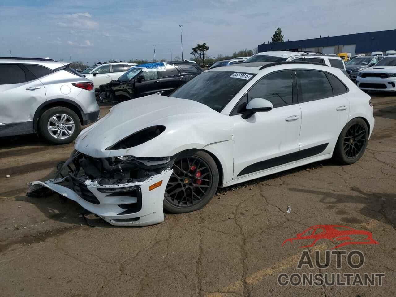 PORSCHE MACAN 2018 - WP1AG2A55JLB61187